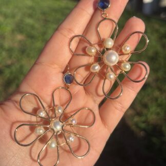 Flor Bella Pearls Earrings